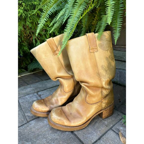 Vintage Early Cats Paw Heels Campus Pull On Boots Sz 9.5 Leather Made In Korea - Picture 1 of 16
